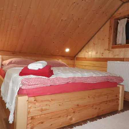 Zornica Dom wakacyjny
